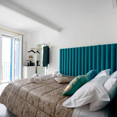 Cielo | Suite con Bagno e Cucina Condivisa – Centrale Hotels near Lama Monachile
