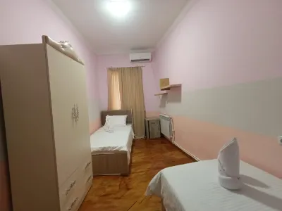 Dreamer's Den Hostel and Tours Hotels in 