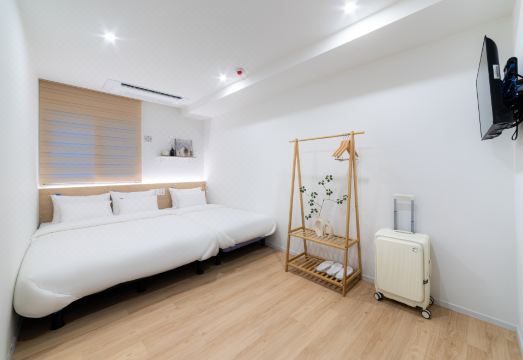 하이서울 호스텔 아늑한 객실 내부