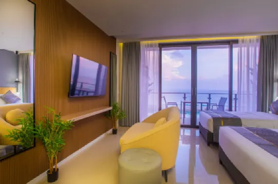 Lonuhiri at Dhigurah Hotels near Kuda Rah