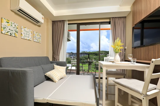 รูปภาพของBrand New Comfy Condo Near Naiharn, Mountain View