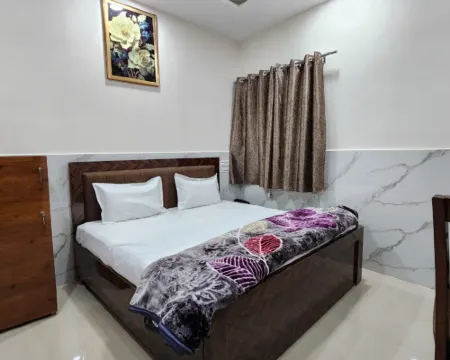 Hotel The Orchid Plaza Hotels in Samba