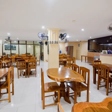 El Centro Beach Resort Boracay