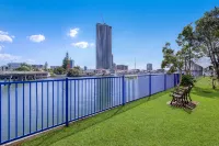 Salt & Sky Arcade- Sleeps 12 - Pet-friendly