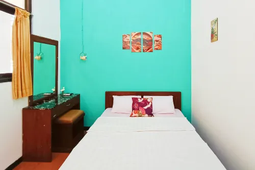 TwoSpaces Living at Sutomo Homestay, Madiun - Wifi