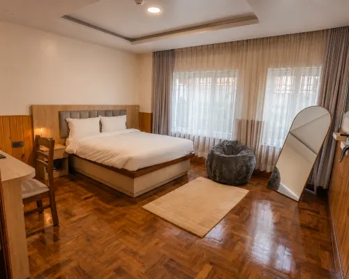 Innerview Apartment Hotels in Nagarjun