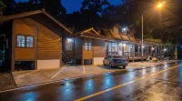 Paipaknak Riverside Resort - 2星級