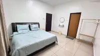 HAPPY GUEST HOUSE NIBONG TEBAL 파릿 분타 호텔