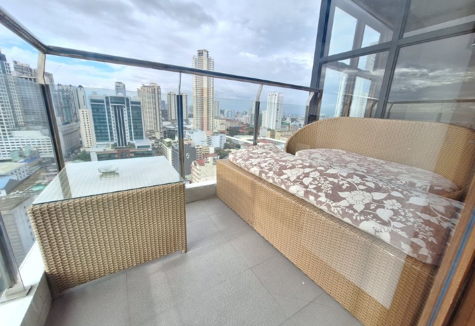Manilabayviewrental Luxury