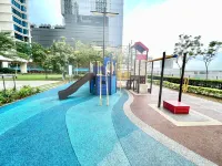 E 1-5Pax Cozy home 4Bed WifiTV Trefoil @Setia City