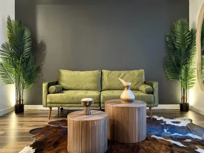 Modern Cosmopolitan APT Mid-Hollywood+Free Parking 10mins to Universal Studios