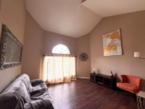 The Quiet Lux Room #3 with KB(Kingsize Bed)