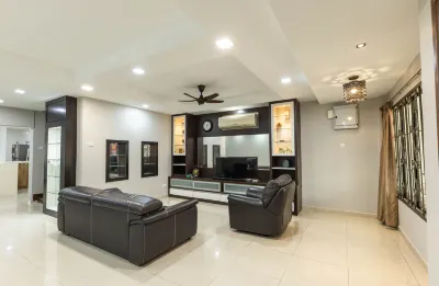 Sweet Home at Klang by HCK Hotels near Church of St. Anne (1961)