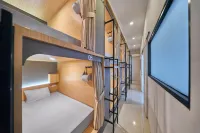 Sky Sleepbox Lembang - 3-Star