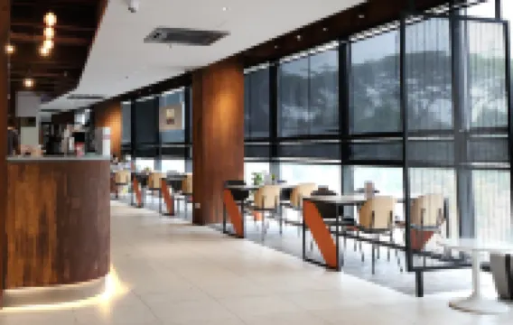 熱帶光影unique住宿