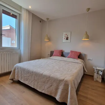 Dolce Apartment Milano Quiet &Cozy 2mins to Rho Fiera &100m to Metro 보놀라 지하철역 주변 호텔