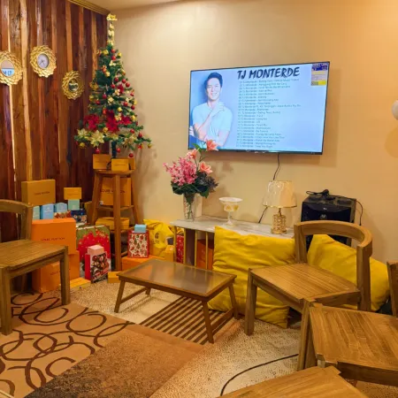 Mochaccino Studio @Escalante City