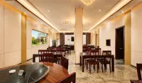Grand Hyatt Hotel - breakfast