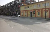 E&E Apartments  Free Parking / City Center LJ Hotels in Moste District