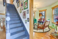 Victorian Lake Oasis | Hot Tub | 30 min to skiing Hotels in Damascus Township
