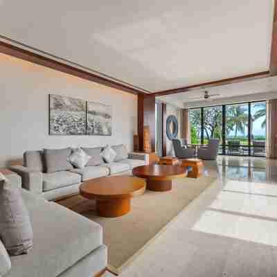 ビーチフロント ヴィラ ダナン ビーチ Rooms