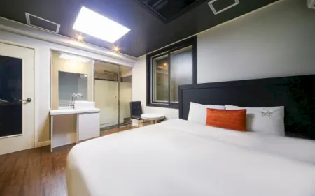 Busan Daeyeon Z Motel Отели рядом с достопримечательностью «Орюкто»