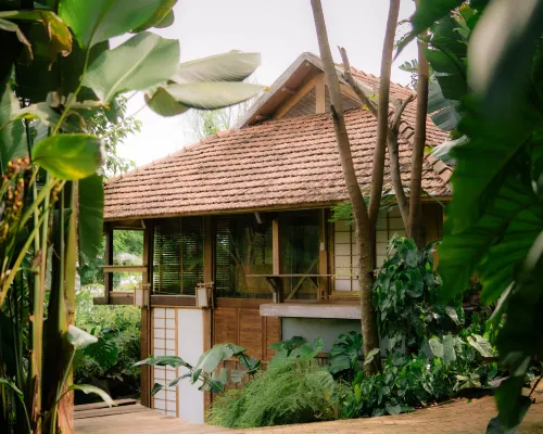 Harmony Botanical Garden Stay - 300 Plant Species, Natural Stream and Small Pool 邦美蜀住宿飯店