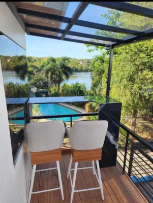 Riverduplex - luxury duplex at a fair price Hoteles en 
