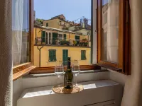 Ubetty village center two-bedrooms apartment 5Terreholiday Hotels in Riomaggiore