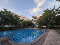 Lakeside 2BR Condo Villa Rainbow Spring - Apartments