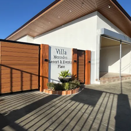 Villa Mercedes Private Resort