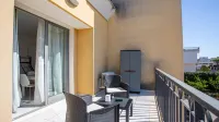 5 Bnb delle Nazioni with parking,9min Airport Sea Hotels in Bitonto