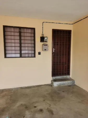 Homestay Che Wan Satu Отели в г. Kuala Kuantan