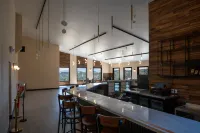 Silverland Inn Отели в г. Стори