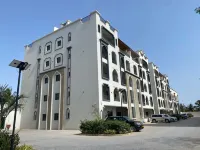 3 bedroom apartment, in Murooj Al Zain complex Hotel a 
