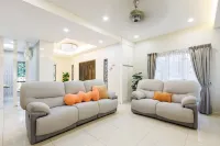 Comfy Bungalow Family House NR Pg Hill & Kek Lok Si Hotels in Ayer Itam