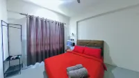 2-5pax Sunshine Beachfront, Wifi, 50"TV, FREE PARKING & POOL