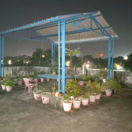 Eshan Yoga- Studio Apartment