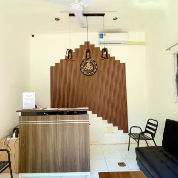 Silver Oaks Guest House