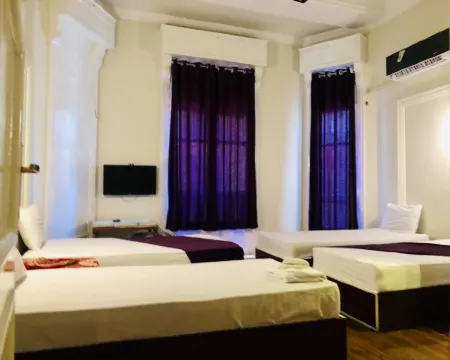 OH! Cairo Pharaoh Hostel