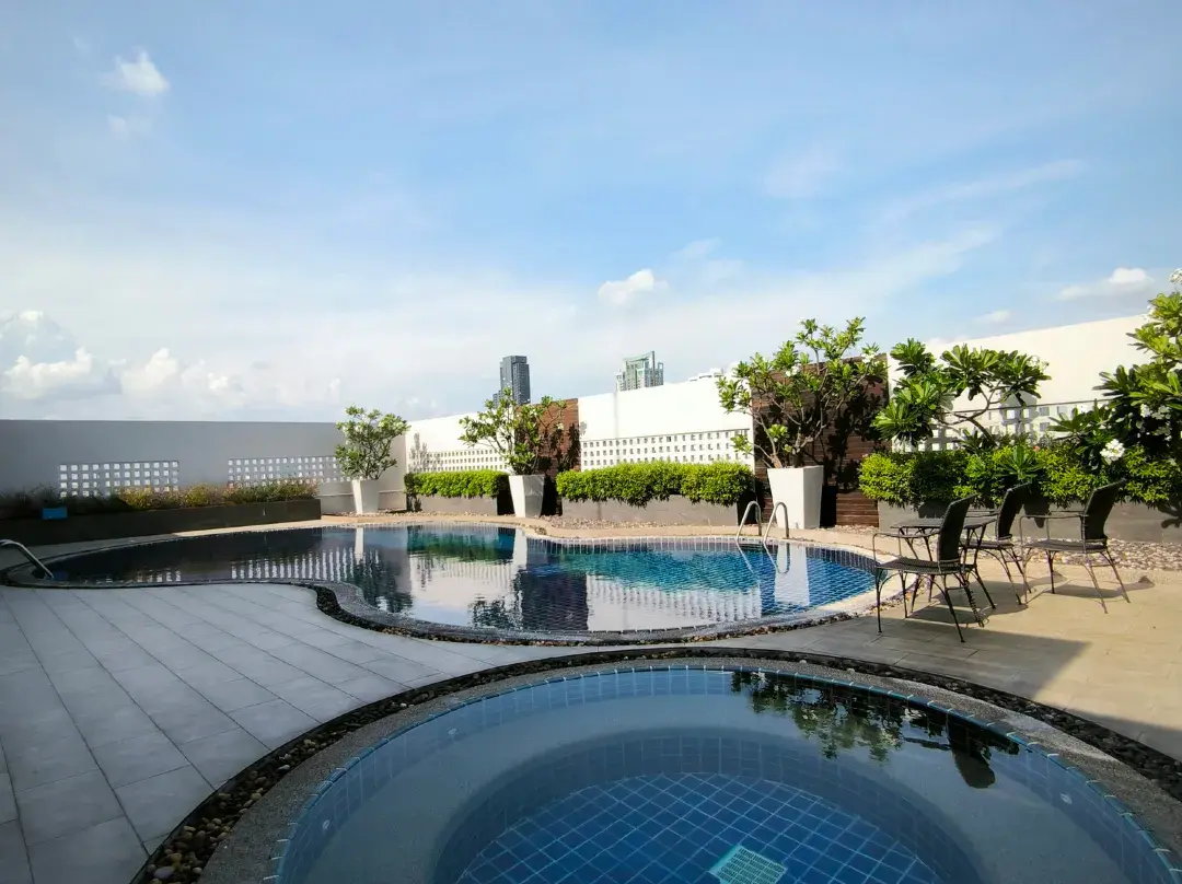 Heart Of Bkk|spacious Apartment|3bed3bath|6-7 Pax|300m To Bts Station - Bangkok