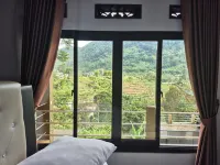 The Green County Homestay - vue sur la montagne