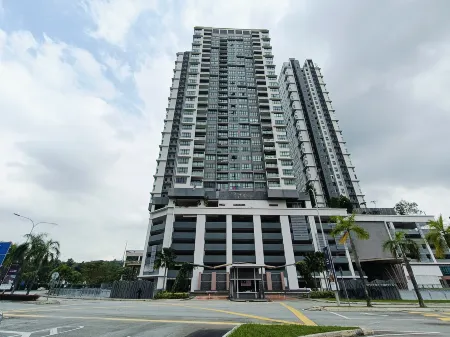 IOICityMall #Muji#Tatami#Babycot Отели рядом с достопримечательностью «Палм Гарден Голф Клаб»