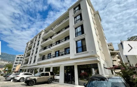 Hotel Pasha Отели в г. Будва