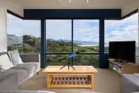 Redbill Beach House