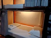 Female hostel - Donmueang