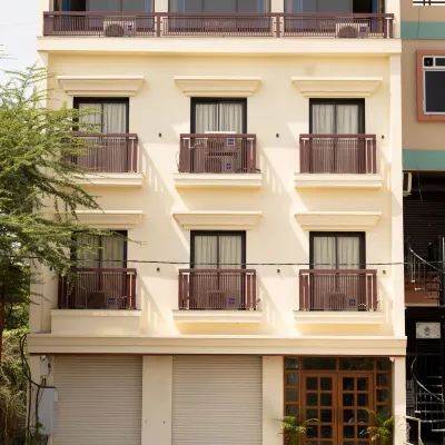 Alpine Stays Udaipur Hotels near Amberi