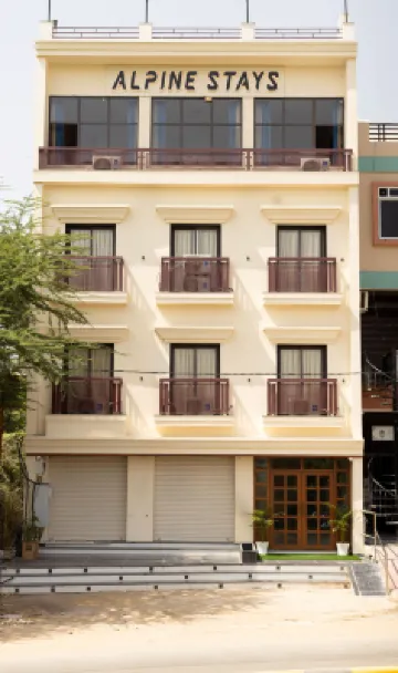 奧蘭酒店阿爾卑斯住宿