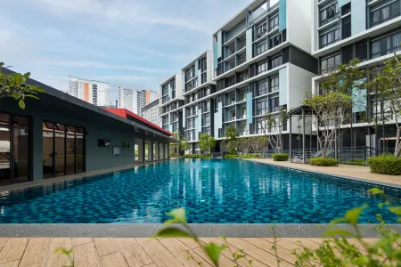 KIP Core Soho Suite by Five Senses Отели рядом с достопримечательностью «Sultan Abdul Samad KLIA Mosque»