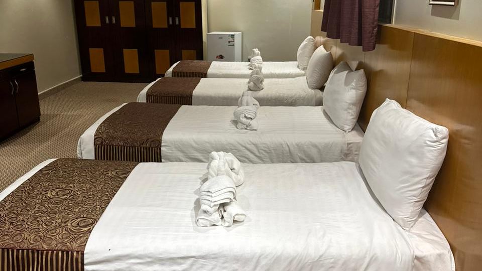 MG Crown Hotel 3